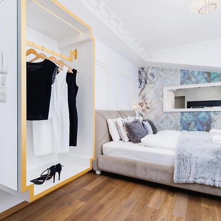Modern Studio Wegierska Cracow By Noclegi Renters Krakow Exterior photo